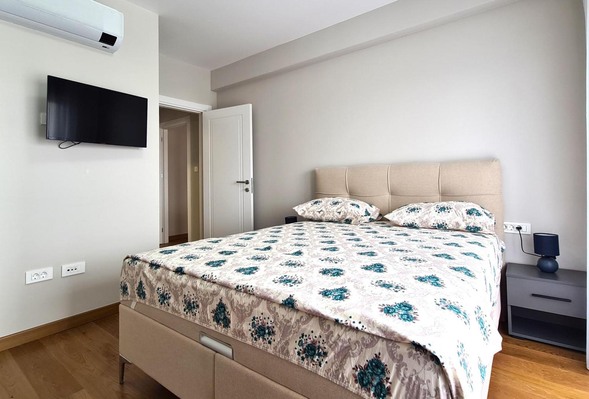 Appartement With Garage *